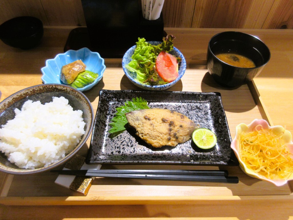 紡衣の日替わり定食