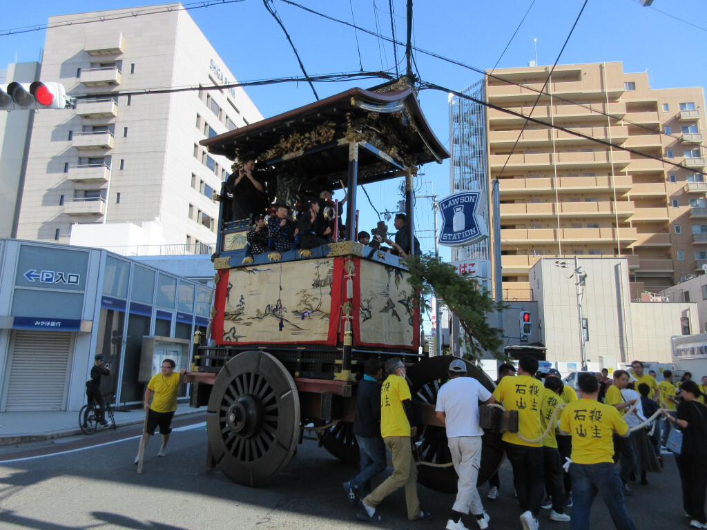 大津祭の殺生石山