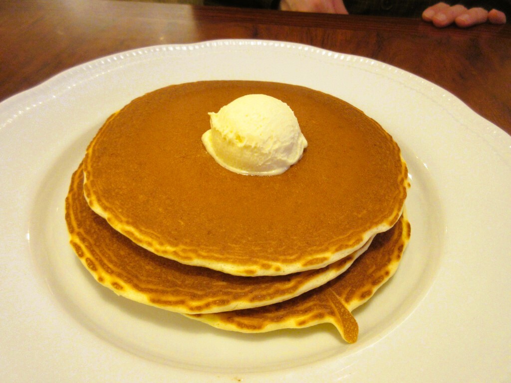 ロイヤルホスト浜大津店のパンケーキ