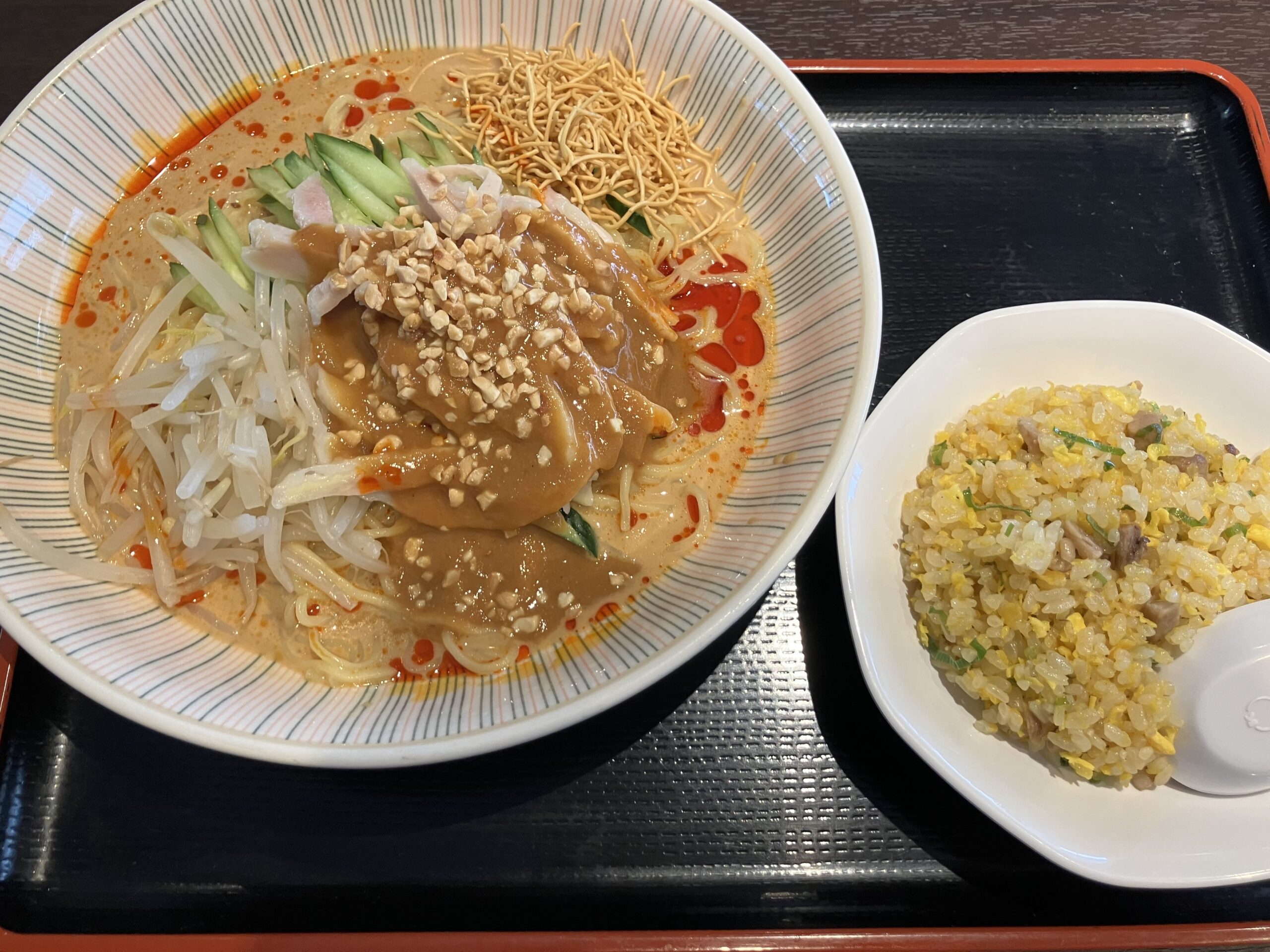 あたか飯店の棒々鶏冷麺