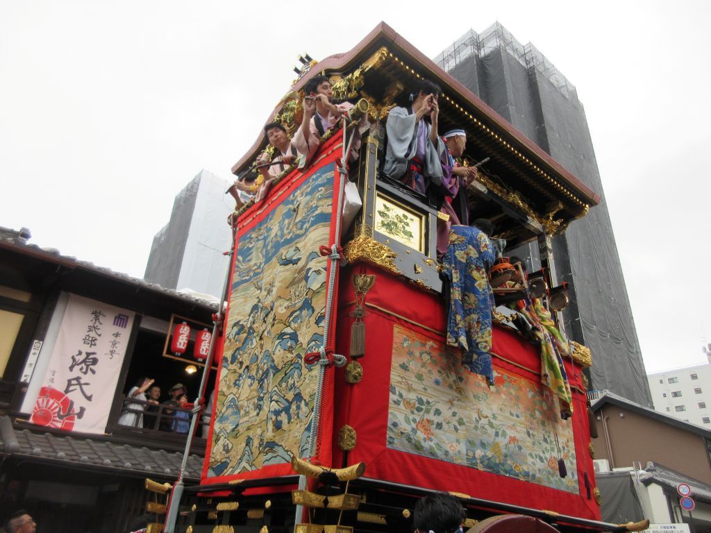 本祭の源氏山